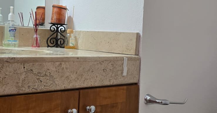 MEDIO BAÑO