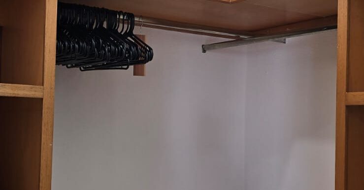 WALK IN CLOSET RECAMARA1