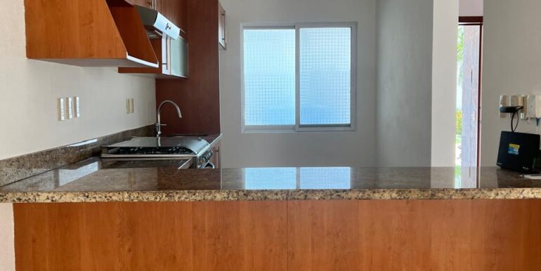 SE-VENDE-CASA-FLUVIAL-BARRA-COCINA